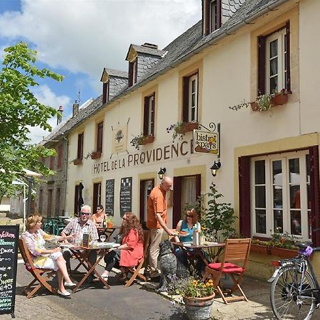 Auberge De La Providence Saint-Donat Екстер'єр фото
