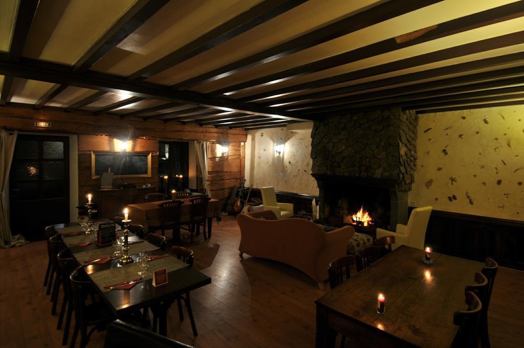 Auberge De La Providence Saint-Donat Екстер'єр фото