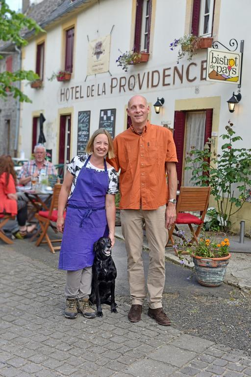 Auberge De La Providence Saint-Donat Екстер'єр фото