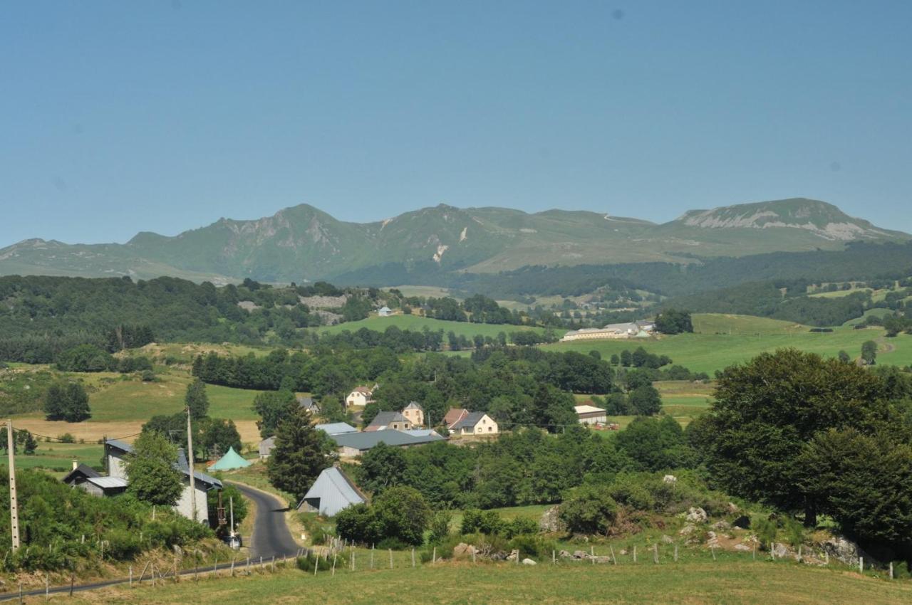 Auberge De La Providence Saint-Donat Екстер'єр фото